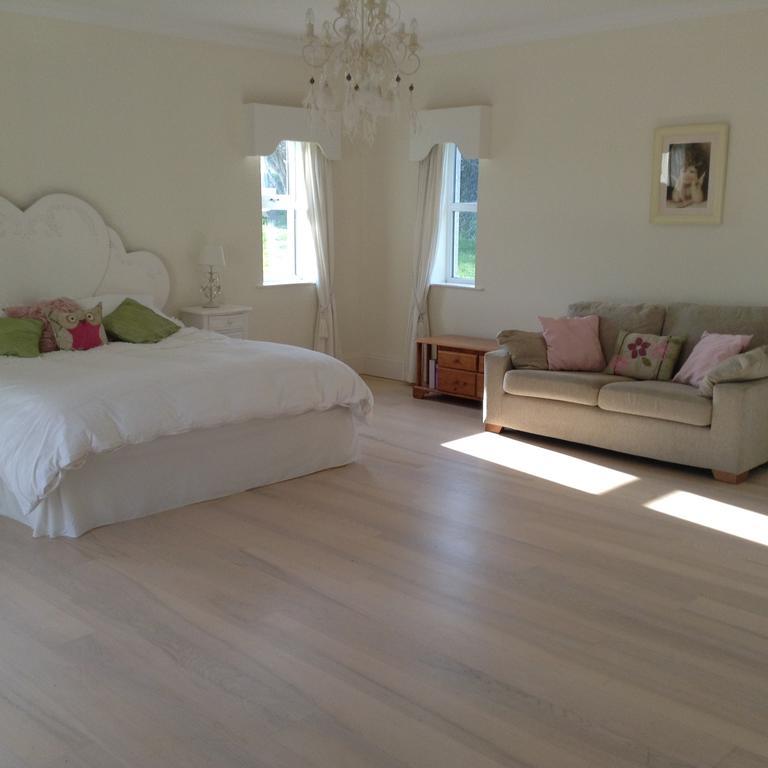 Deeside Manor Bed & Breakfast Stabannan ภายนอก รูปภาพ